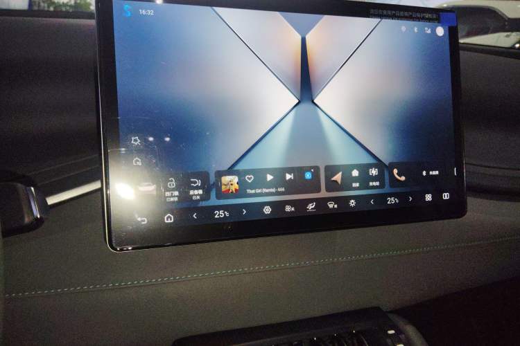 Used BYD Yuan PLUS 2025 Intelligent Driving Version 430 KM – Leading Edition Audio And AC Panel
