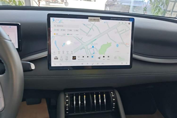 Used BYD Yuan PLUS 2025 Intelligent Driving Version 510 KM Beyond-Grade Edition Audio And AC Panel