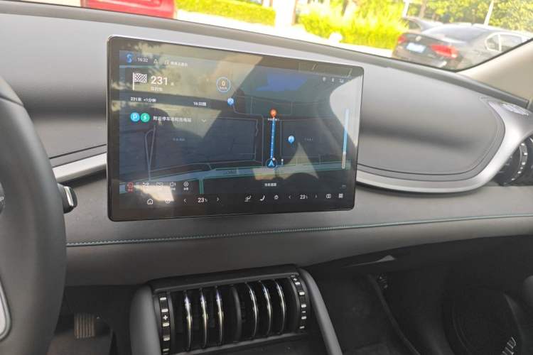 Used BYD Yuan PLUS 2025 Intelligent Driving Version 510 KM Beyond-Grade Edition Audio And AC Panel