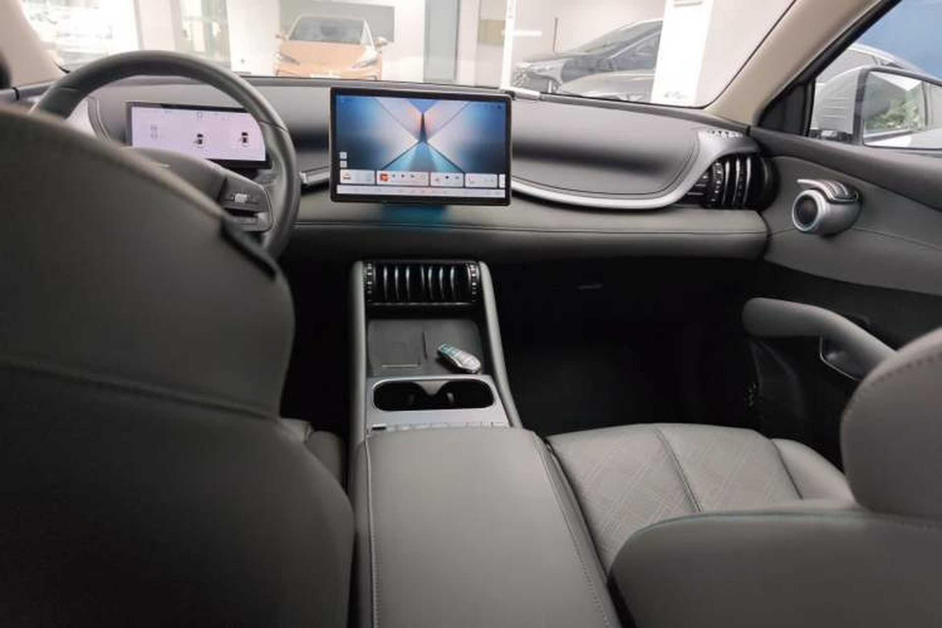 Used BYD Yuan PLUS 2025 Intelligent Driving Version 510 KM Beyond-Grade Edition Audio And AC Panel