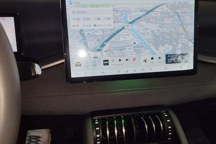 Used BYD Yuan PLUS 2025 Intelligent Driving Version 510 KM Beyond-Grade Edition Audio And AC Panel