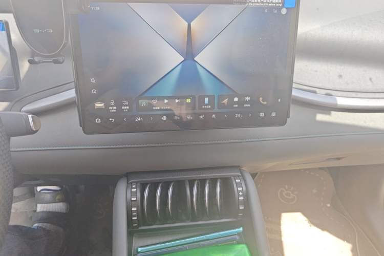 Used BYD Yuan PLUS 2025 Intelligent Driving Version 510 km Leading Edition Audio And AC Panel