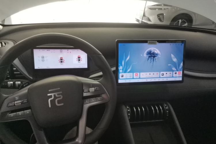 Used BYD Yuan PLUS 2025 Intelligent Driving Version 510 KM Beyond-Grade Edition Center Console