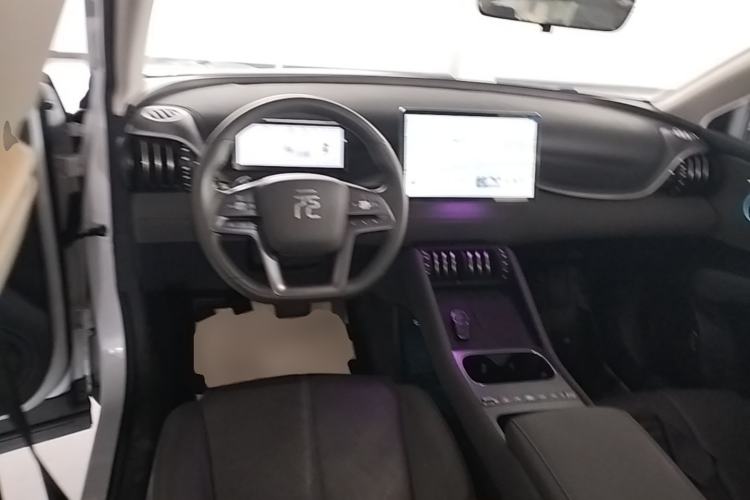 Used BYD Yuan PLUS 2025 Intelligent Driving Version 430 KM – Leading Edition Center Console