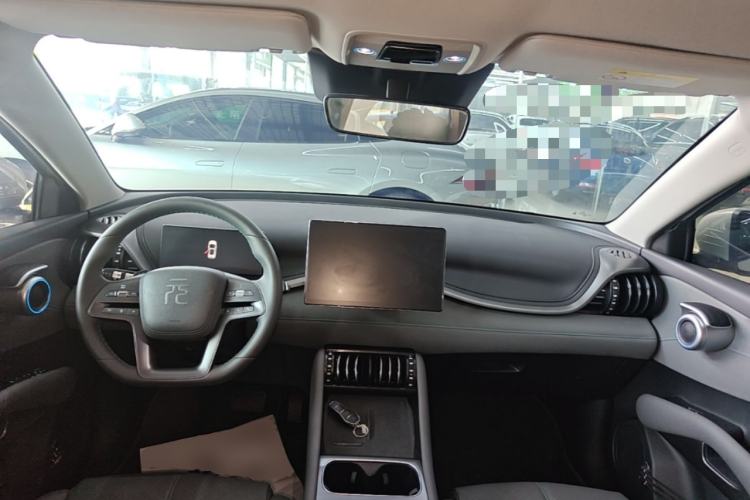 Used BYD Yuan PLUS 2025 Intelligent Driving Version 510 km Leading Edition Center Console