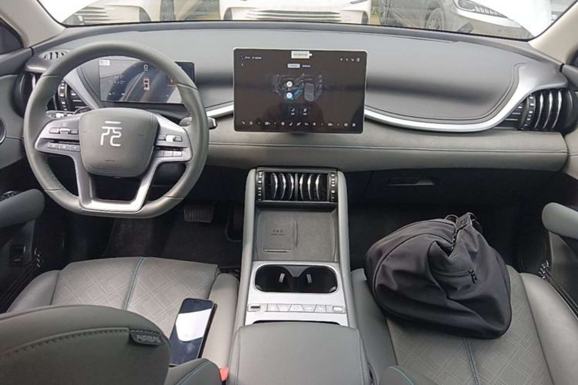 Used BYD Yuan PLUS 2025 Intelligent Driving Version 510 KM Beyond-Grade Edition Center Console