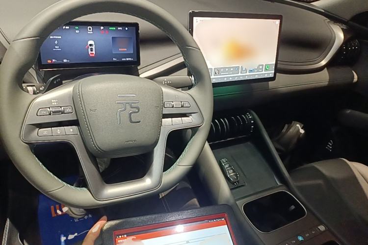 Used BYD Yuan PLUS 2025 Intelligent Driving Version 510 km Leading Edition Center Console