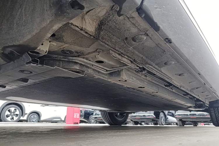 Used BYD Yuan PLUS 2025 Intelligent Driving Version 510 KM Beyond-Grade Edition Chassis Front Left