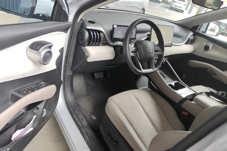 Used BYD Yuan PLUS 2025 Intelligent Driving Version 510 KM Beyond-Grade Edition Driver Seat