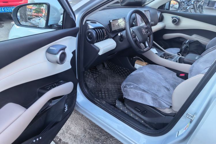 Used BYD Yuan PLUS 2025 Intelligent Driving Version 430 KM Beyond-Range Edition Driver Seat