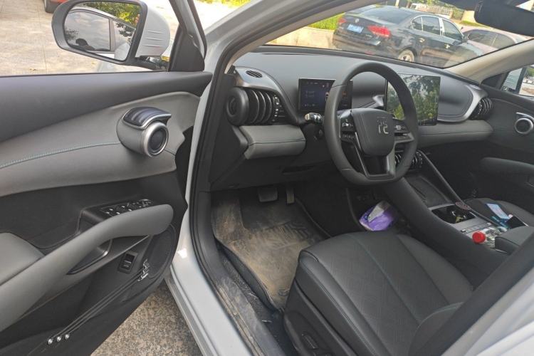Used BYD Yuan PLUS 2025 Intelligent Driving Version 510 KM Beyond-Grade Edition Driver Seat