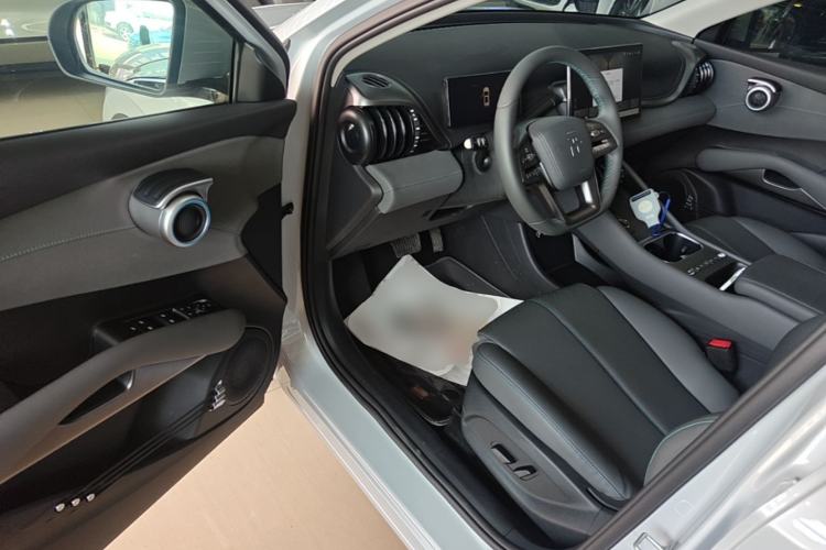 Used BYD Yuan PLUS 2025 Intelligent Driving Version 510 km Leading Edition Driver Seat