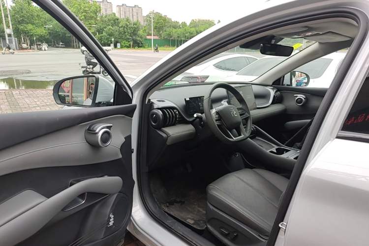 Used BYD Yuan PLUS 2025 Intelligent Driving Version 430 KM Beyond-Range Edition Driver Seat