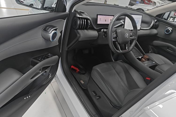 Used BYD Yuan PLUS 2025 Intelligent Driving Version 510 KM Beyond-Grade Edition Driver Seat