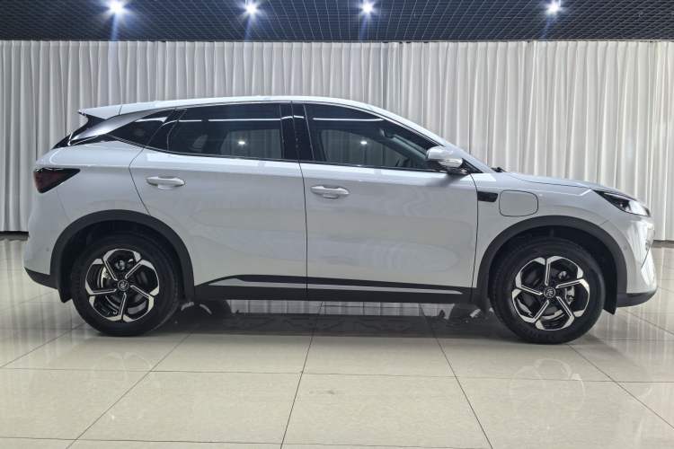 Used BYD Yuan PLUS 2025 Intelligent Driving Version 510 km Leading Edition Exterior 3