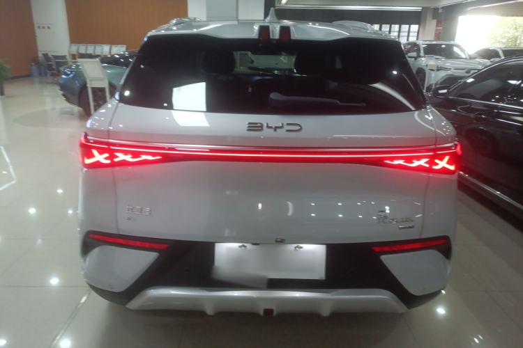 Used BYD Yuan PLUS 2025 Intelligent Driving Version 430 KM Beyond-Range Edition Exterior 4