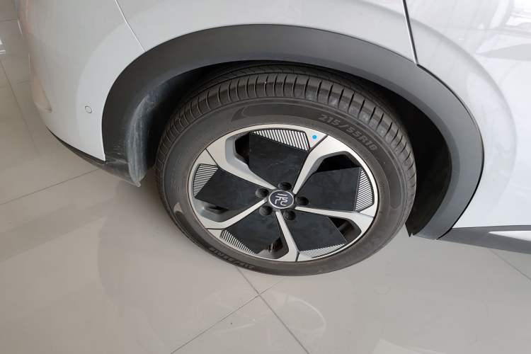 Used BYD Yuan PLUS 2025 Intelligent Driving Version 510 KM Beyond-Grade Edition Exterior 5