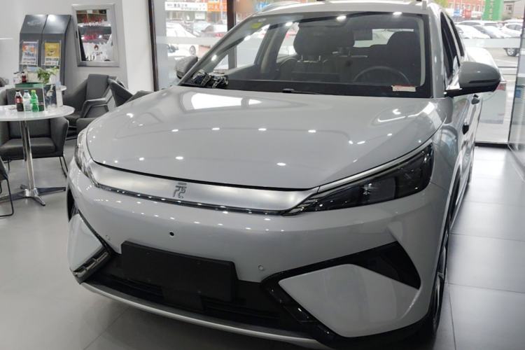 Used BYD Yuan PLUS 2025 Intelligent Driving Version 510 KM Beyond-Grade Edition Front
