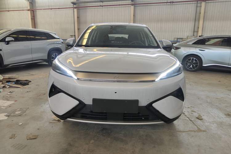 Used BYD Yuan PLUS 2025 Intelligent Driving Version 510 km Leading Edition Front