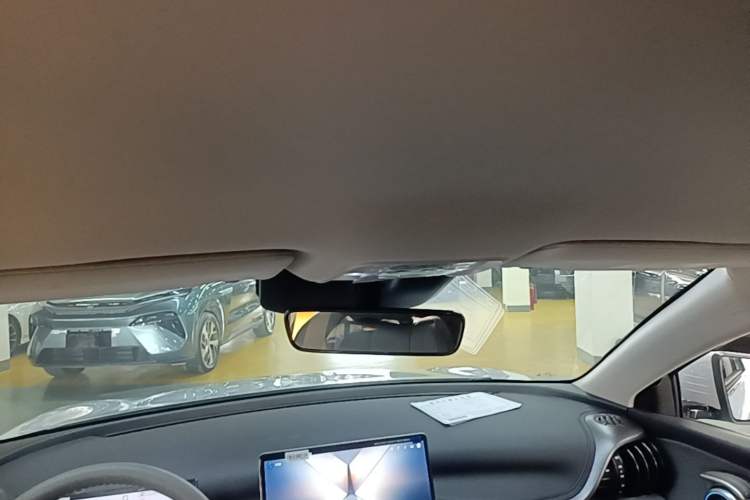 Used BYD Yuan PLUS 2025 Intelligent Driving Version 430 KM – Leading Edition Headliner
