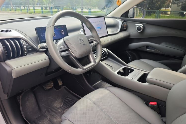 Used BYD Yuan PLUS 2025 Intelligent Driving Version 430 KM – Leading Edition Interior 2