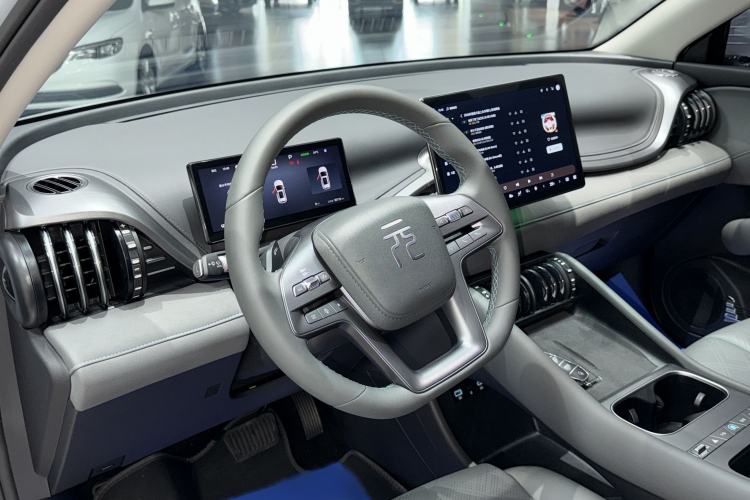 Used BYD Yuan PLUS 2025 Intelligent Driving Version 510 km Leading Edition Interior 2