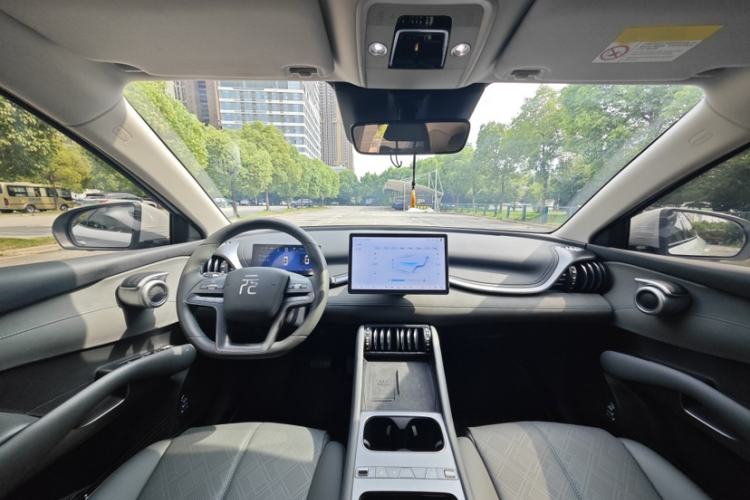 Used BYD Yuan PLUS 2025 Intelligent Driving Version 430 KM – Leading Edition Interior 3