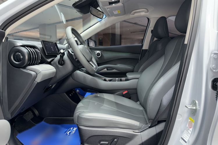 Used BYD Yuan PLUS 2025 Intelligent Driving Version 510 km Leading Edition Interior 3