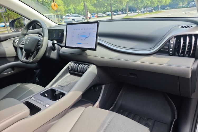 Used BYD Yuan PLUS 2025 Intelligent Driving Version 430 KM – Leading Edition Interior 4