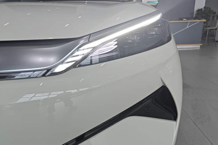 Used BYD Yuan PLUS 2025 Intelligent Driving Version 510 KM Beyond-Grade Edition Left Front Headlight