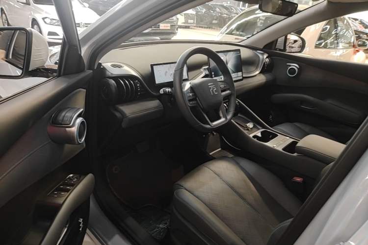 Used BYD Yuan PLUS 2025 Intelligent Driving Version 510 KM Beyond-Grade Edition Left Front Seat