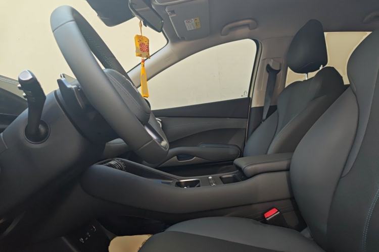 Used BYD Yuan PLUS 2025 Intelligent Driving Version 430 KM – Leading Edition Left Front Seat