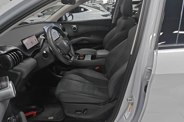 Used BYD Yuan PLUS 2025 Intelligent Driving Version 510 KM Beyond-Grade Edition Left Front Seat