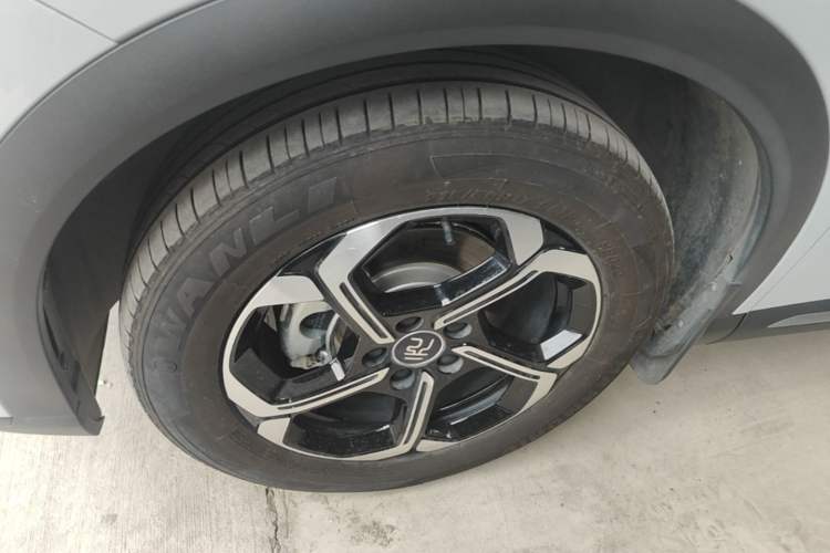 Used BYD Yuan PLUS 2025 Intelligent Driving Version 510 km Leading Edition Left Front Wheel Hub
