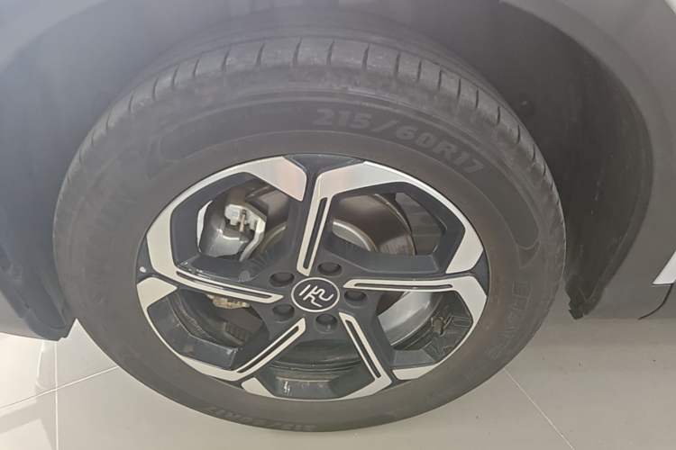 Used BYD Yuan PLUS 2025 Intelligent Driving Version 510 km Leading Edition Left Front Wheel Hub