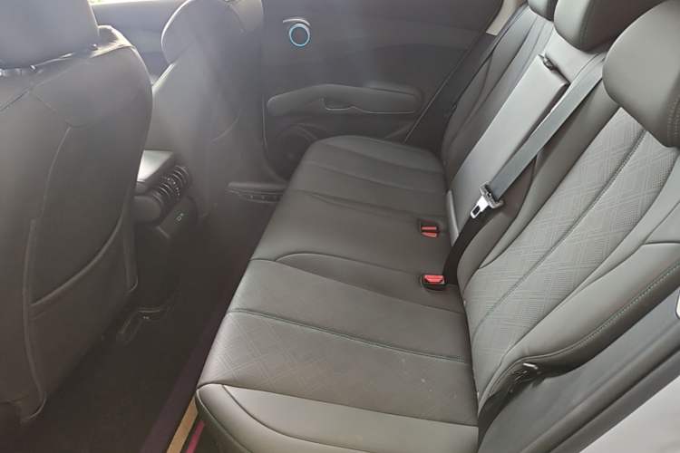 Used BYD Yuan PLUS 2025 Intelligent Driving Version 510 km Leading Edition Left Rear Seat