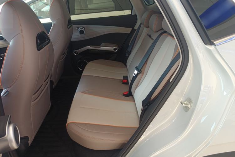 Used BYD Yuan PLUS 2025 Intelligent Driving Version 430 KM Beyond-Range Edition Left Rear Seat