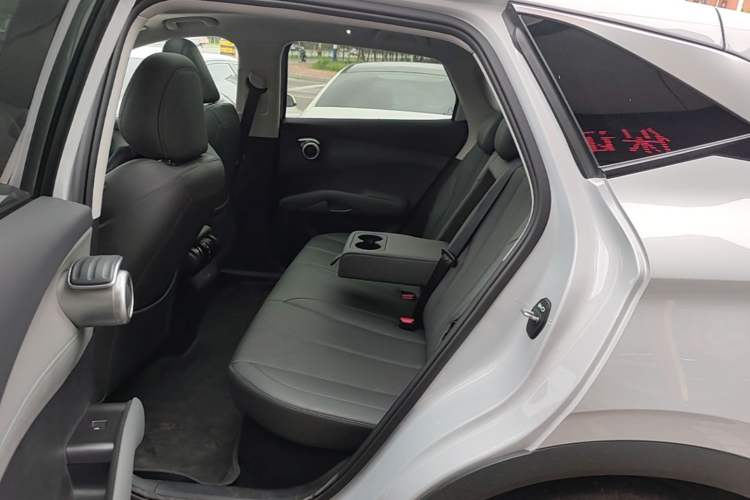 Used BYD Yuan PLUS 2025 Intelligent Driving Version 430 KM Beyond-Range Edition Left Rear Seat