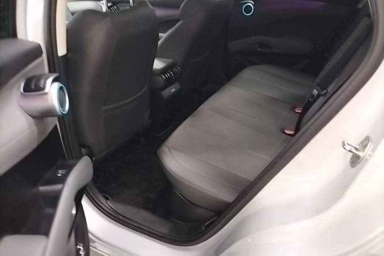 Used BYD Yuan PLUS 2025 Intelligent Driving Version 510 KM Beyond-Grade Edition Left Rear Seat