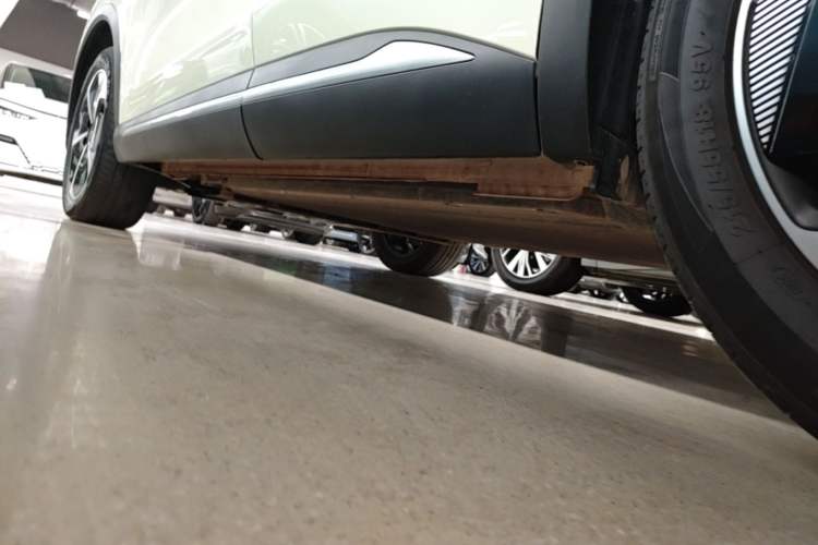 Used BYD Yuan PLUS 2025 Intelligent Driving Version 510 KM Beyond-Grade Edition Left Side Sill