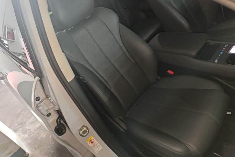 Used BYD Yuan PLUS 2025 Intelligent Driving Version 430 KM Beyond-Range Edition Right Front Seat