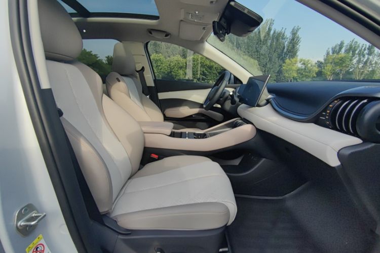 Used BYD Yuan PLUS 2025 Intelligent Driving Version 510 KM Beyond-Grade Edition Right Front Seat