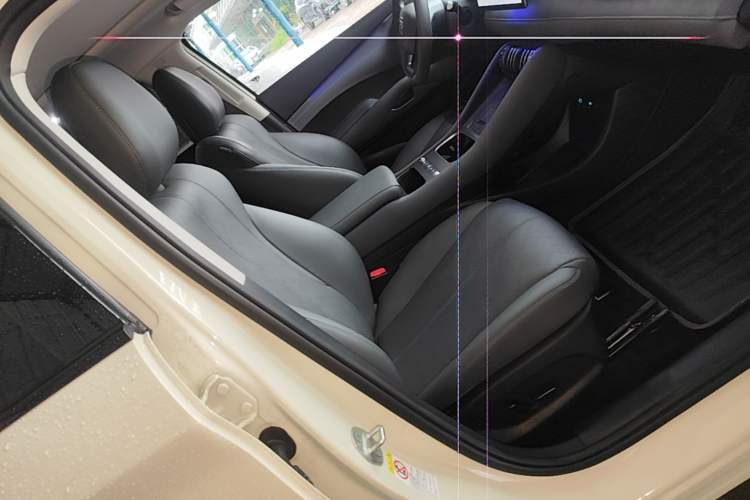 Used BYD Yuan PLUS 2025 Intelligent Driving Version 510 KM Beyond-Grade Edition Right Front Seat