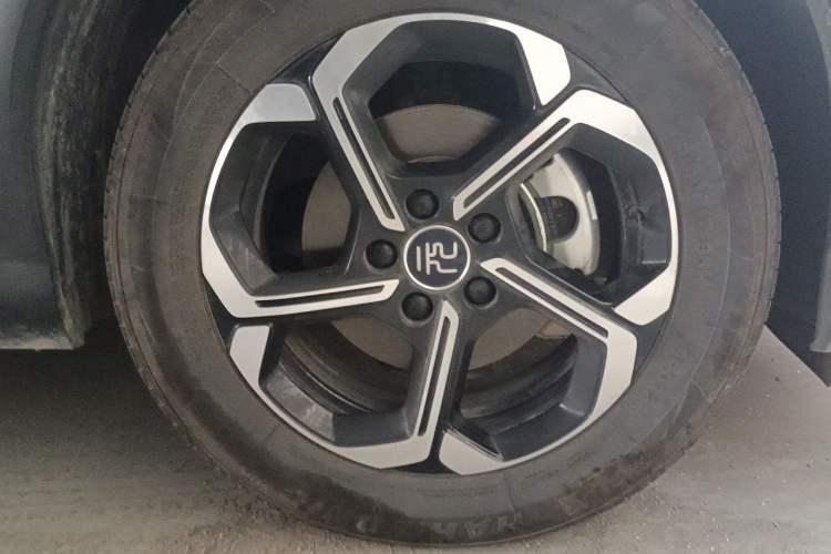 Used BYD Yuan PLUS 2025 Intelligent Driving Version 430 KM Beyond-Range Edition Right Front Wheel Hub
