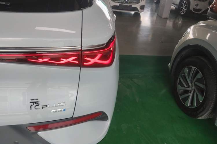 Used BYD Yuan PLUS 2025 Intelligent Driving Version 510 km Leading Edition Right Rear Taillight
