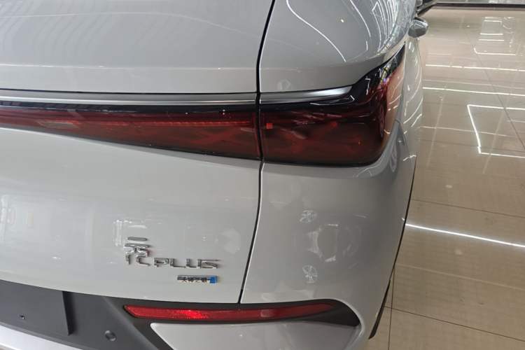 Used BYD Yuan PLUS 2025 Intelligent Driving Version 510 km Leading Edition Right Rear Taillight