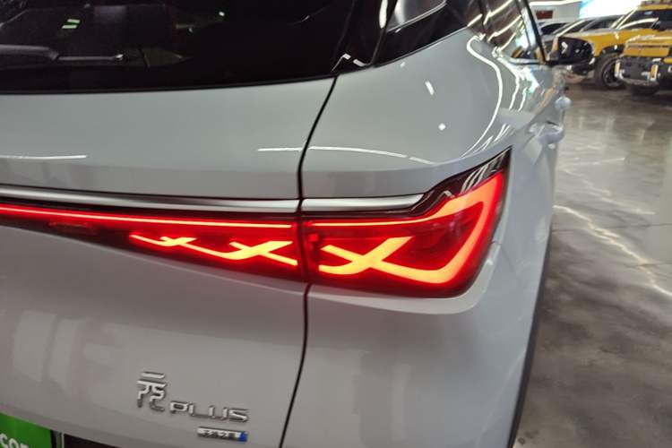Used BYD Yuan PLUS 2025 Intelligent Driving Version 510 KM Beyond-Grade Edition Right Rear Taillight