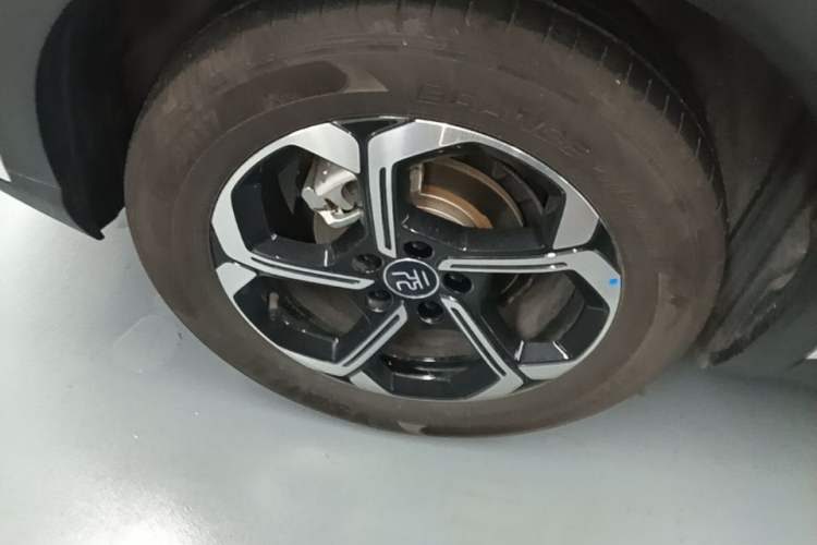 Used BYD Yuan PLUS 2025 Intelligent Driving Version 510 km Leading Edition Right Rear Wheel Hub