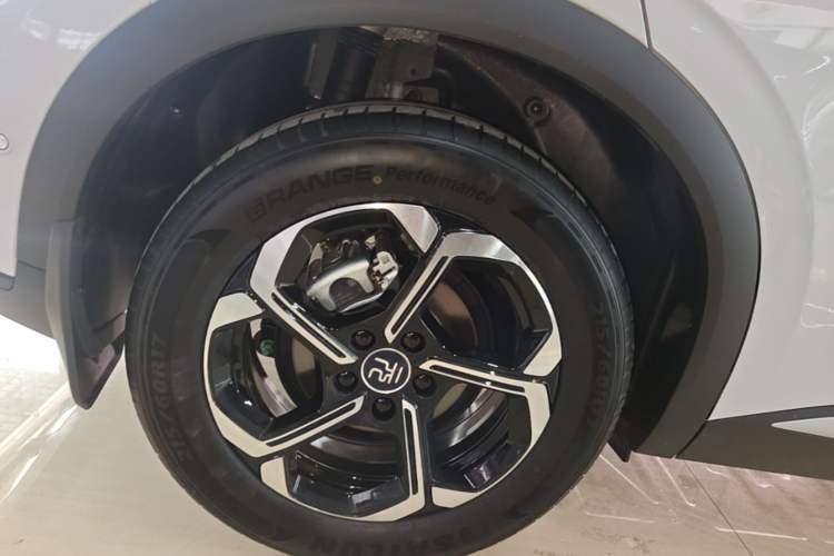 Used BYD Yuan PLUS 2025 Intelligent Driving Version 510 km Leading Edition Right Rear Wheel Hub