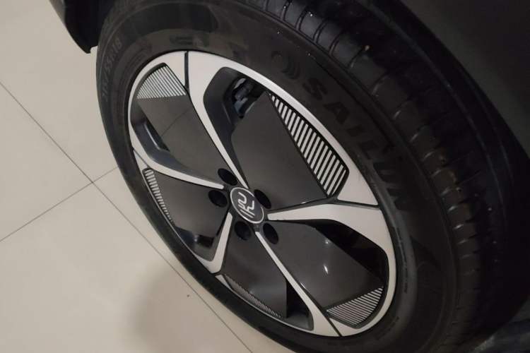 Used BYD Yuan PLUS 2025 Intelligent Driving Version 510 KM Beyond-Grade Edition Right Rear Wheel Hub